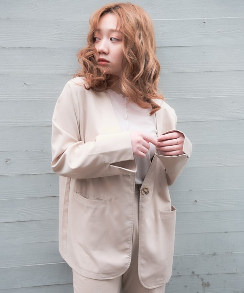 VANNIE U（ヴァニーユー）の「ノーカラーとろみジャケット（ノーカラージャケット・レディース・ライトブルー/ベージュ/ライトグリーン・FREE）」の12枚目の写真