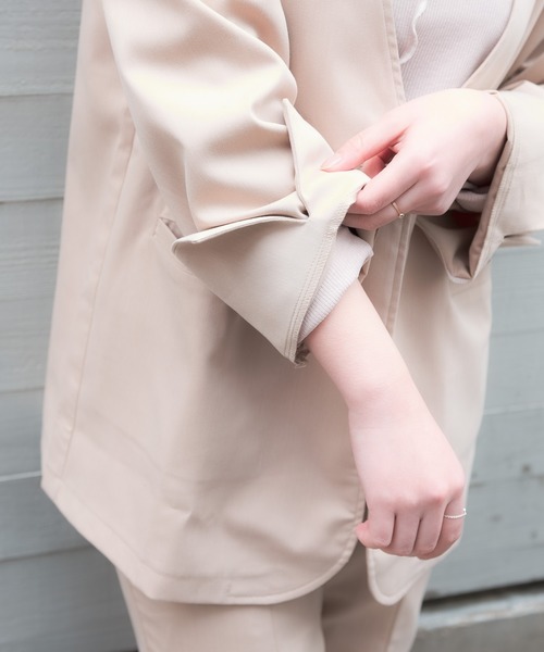 VANNIE U（ヴァニーユー）の「ノーカラーとろみジャケット（ノーカラージャケット・レディース・ライトブルー/ベージュ/ライトグリーン・FREE）」の13枚目の写真