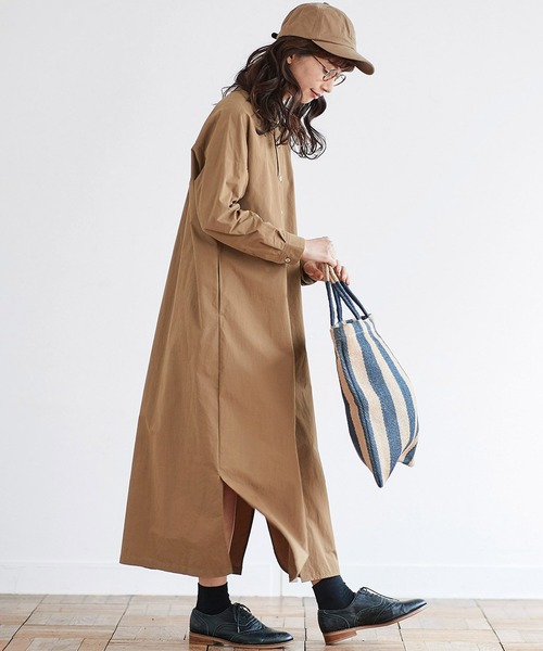 Sunny clouds（サニークラウズ）の「サニークラウズ　羽織れるワンピース〈レディース〉（シャツワンピース・レディース・ダークベージュ・MEDIUM/LARGE/X-LARGE/XX-LARGE/NM）」の5枚目の写真