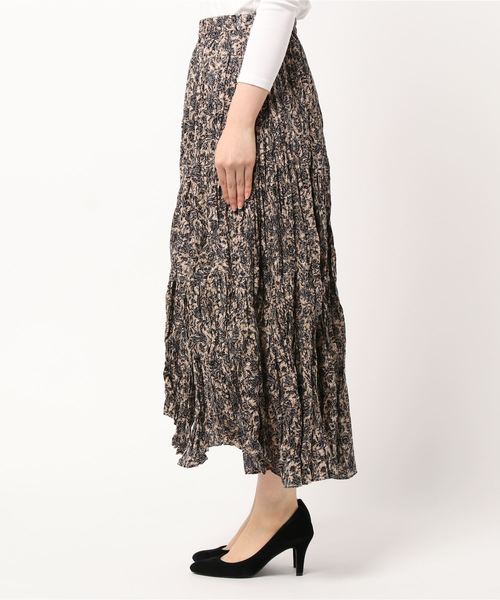 CASA FLINE（カーサフライン）の「フラワーボリュームスカート