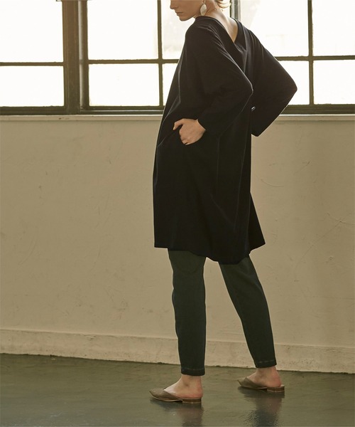 miette(ミエット)の「オーバーサイズワイドカットワンピース(ワンピース・レディース・ブラック/ブラウン・FREE)」の2枚目の写真