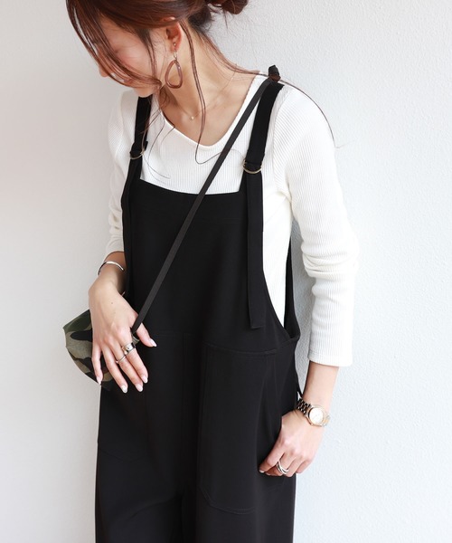andme(アンドミー)の「とろみベイカーワイドサロペット(サロペット/オーバーオール・レディース・ダークベージュ/ブラック/グレー系その他/ネイビー・M)」の10枚目の写真