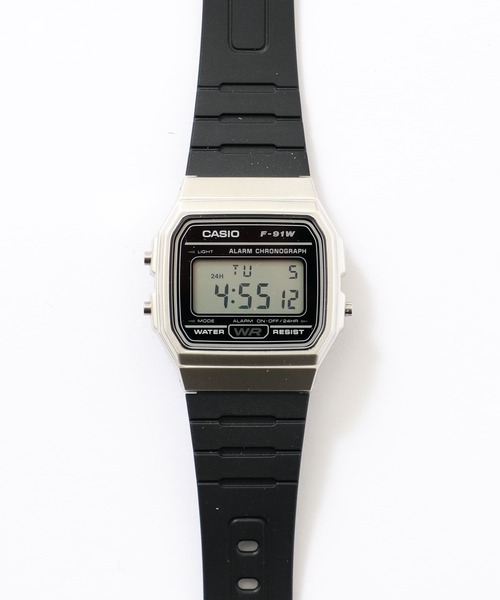 CASIO(JVI)́yCASIOzF91W(fW^rv)
