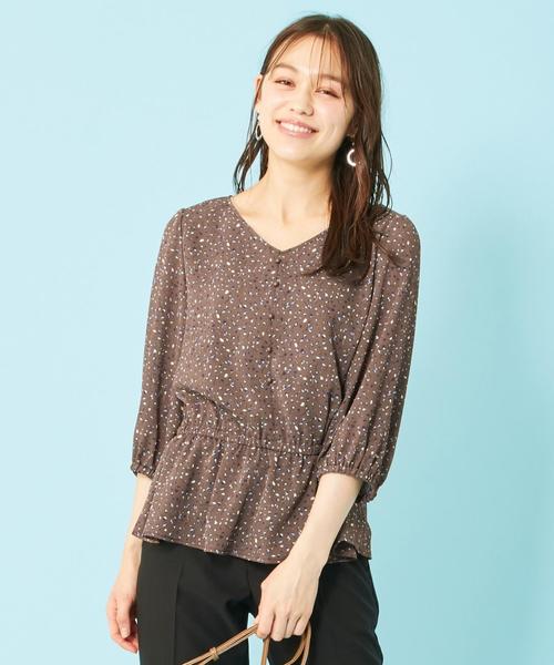 ANY SIS(エニィスィス)の「【洗える】楊柳プリント ブラウス(シャツ/ブラウス・レディース・黄土色系4/ネイビー系4・2)」の2枚目の写真