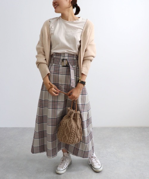 バッグ＆巾着♡レディパネル LIN AL-75701 -Z1 『ラミアール』がま口 ボディバッグ総刺繡