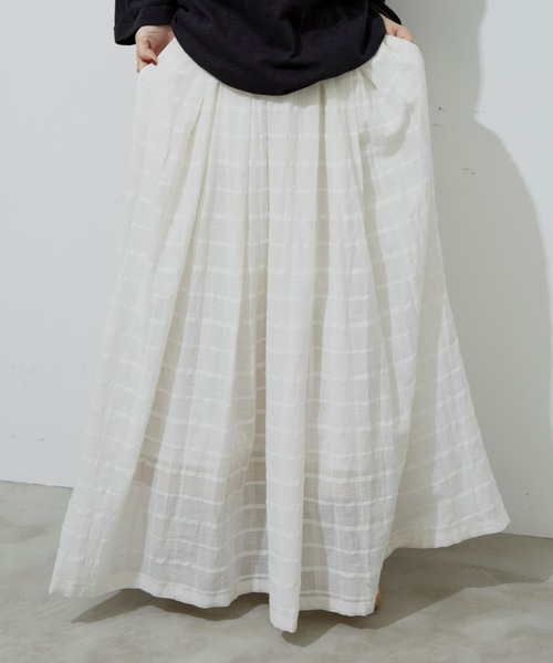 Libra Cue(リブラ キュー)の「シアーチェックコットンボリュームスカート(スカート・レディース・ホワイト/ブラック/ブルー・FREE)」の9枚目の写真