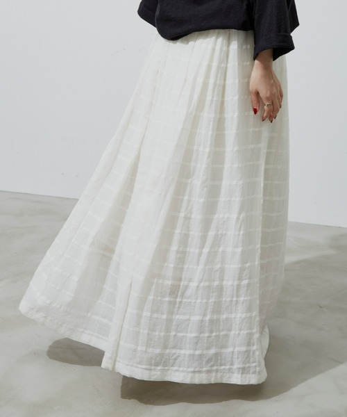 Libra Cue(リブラ キュー)の「シアーチェックコットンボリュームスカート(スカート・レディース・ホワイト/ブラック/ブルー・FREE)」の12枚目の写真