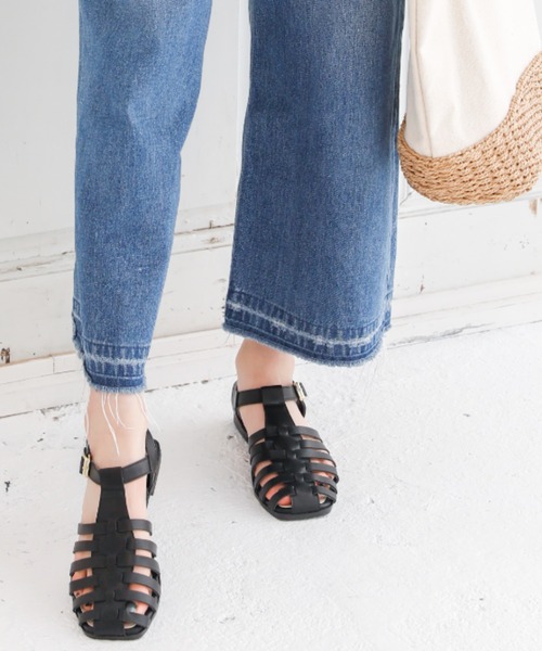 VIVIAN(ヴィヴィアン)の「スクエアトゥ編みメッシュネックベルトフラットグルカサンダル(サンダル・レディース・ダークブラウン/アイボリー/ブラック/ブラウン・M/LL/S/L)」の17枚目の写真