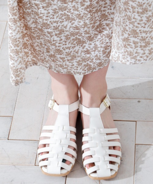 VIVIAN(ヴィヴィアン)の「スクエアトゥ編みメッシュネックベルトフラットグルカサンダル(サンダル・レディース・ダークブラウン/アイボリー/ブラック/ブラウン・M/LL/S/L)」の6枚目の写真