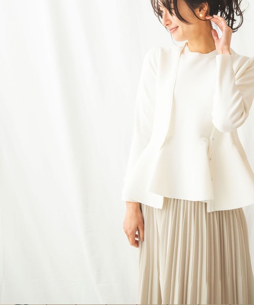 NARACAMICIE(ナラカミーチェ)の「ペプラムフレアカーディガン(カーディガン/ボレロ・レディース・ブラック/オフホワイト・MEDIUM)」の13枚目の写真