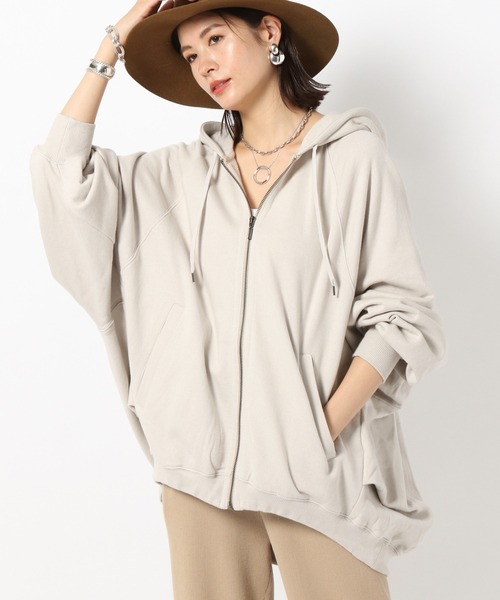 BABYLONE（バビロン）の「BABYLONE/コーマ裏毛ｚｉｐパーカー【洗濯機洗い可】（パーカー・レディース・ホワイト/ブラック/ライトベージュ・フリー）」の3枚目の写真