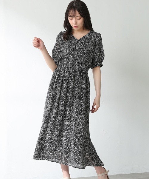 Honeys（ハニーズ）の「前釦Ｖネックワンピース（ワンピース・レディース・ピンク系その他/グリーン系その他/ブラック系その他2/ブラック系その他・M/S/L）」の3枚目の写真