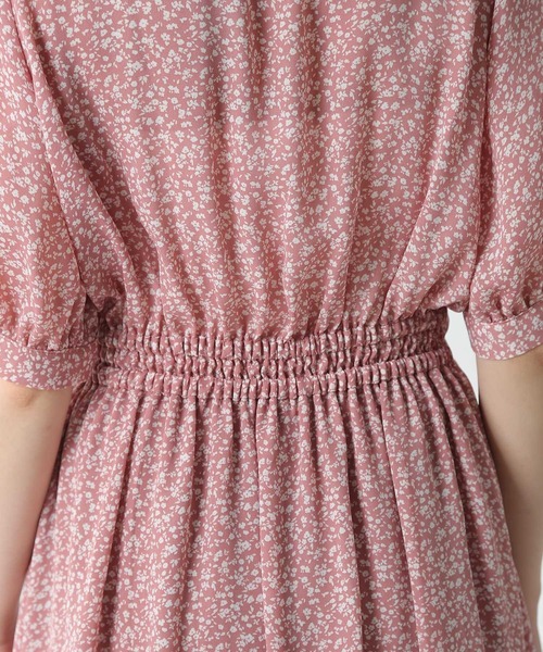 Honeys（ハニーズ）の「前釦Ｖネックワンピース（ワンピース・レディース・ピンク系その他/グリーン系その他/ブラック系その他2/ブラック系その他・M/S/L）」の13枚目の写真