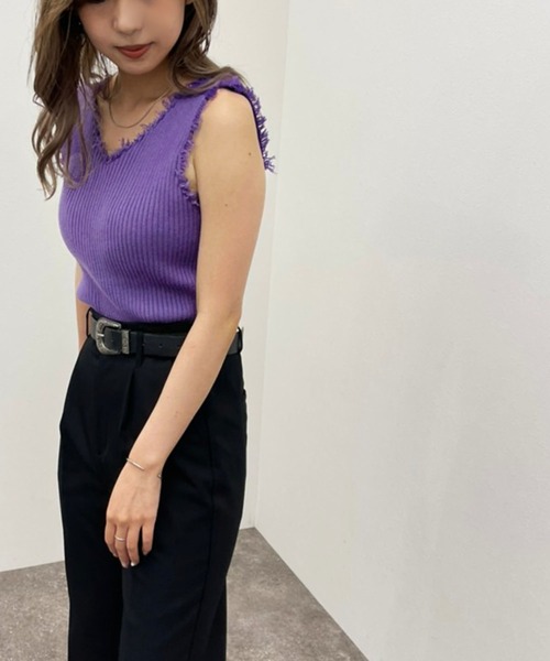 apres jour mignon(アプレジュールミニョン)の「カップ付きダメージニットタンク 【ZOZOTOWN限定アイテム】(タンクトップ・レディース・パープル/オフホワイト/イエロー/ブラック/グリーン・X-LARGE/フリー)」の21枚目の写真