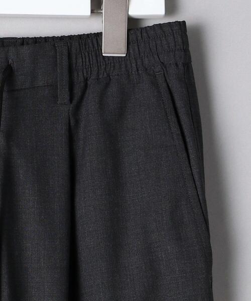 UNITED ARROWS(ユナイテッドアローズ)の「<UNITED ARROWS > ウール/ポリエステル オールギャザー カーゴパンツ(その他パンツ・メンズ・グレー/ダークグレー・SMALL/MEDIUM/LARGE/X-LARGE)」の18枚目の写真