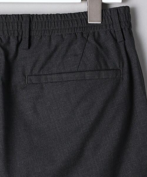UNITED ARROWS(ユナイテッドアローズ)の「<UNITED ARROWS > ウール/ポリエステル オールギャザー カーゴパンツ(その他パンツ・メンズ・グレー/ダークグレー・SMALL/MEDIUM/LARGE/X-LARGE)」の19枚目の写真