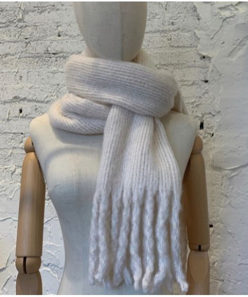 MAISON BREEZE（メゾンブリーズ）の「【MAISON BREEZE】幸せタッチ リブマフラー SCCH14（マフラー・レディース・ベージュ/レッド/サックスブルー/オレンジ/ホワイト/ブラック・FREE）」の10枚目の写真