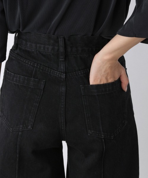 JEANASIS（ジーナシス）の「ピンタックデニムショートパンツ/959372（デニムパンツ・レディース・ホワイト/ブラック・FREE）」の11枚目の写真