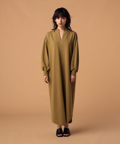 FEELING MADE（フィーリングメイド）の「FEELING MADE エアリースウェット カフタン ワンピース（ワンピース・レディース・ブラック/ダークブラウン/ベージュ・LARGE/MEDIUM）」の10枚目の写真