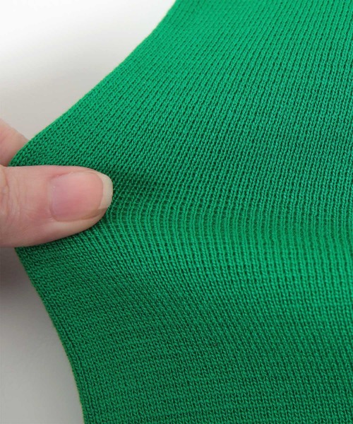 titivate（ティティベイト）の「深Vネックニットベスト（ベスト・レディース・ブラック/ライトベージュ/モカ/ネイビー/キャメル/ライトグリーン/ピンク/ブラウン/グリーン・M/S）」の18枚目の写真