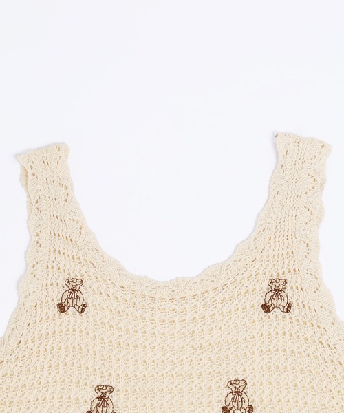 WC（ダブル シー）の「クマ刺繍クロシェベスト（ベスト・レディース・ベージュ/アイボリー・FREE）」の14枚目の写真