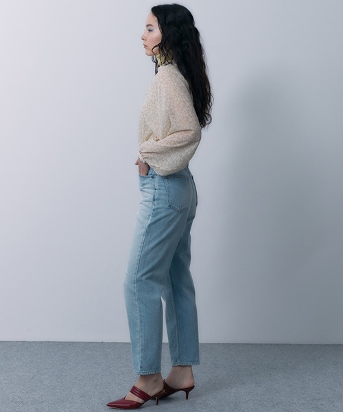 STUNNING LURE(スタニングルアー)の「ボトルネックブラウス(シャツ/ブラウス・レディース・ブラック/ベージュ・SMALL/MEDIUM)」の11枚目の写真