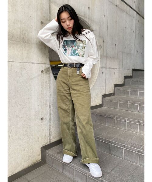 EVRIS（エヴリス）の「【AN&YURI×EVRIS】PHOTO L/S（Tシャツ/カットソー・レディース・ホワイト/ブラック/ピンク・FREE）」の6枚目の写真