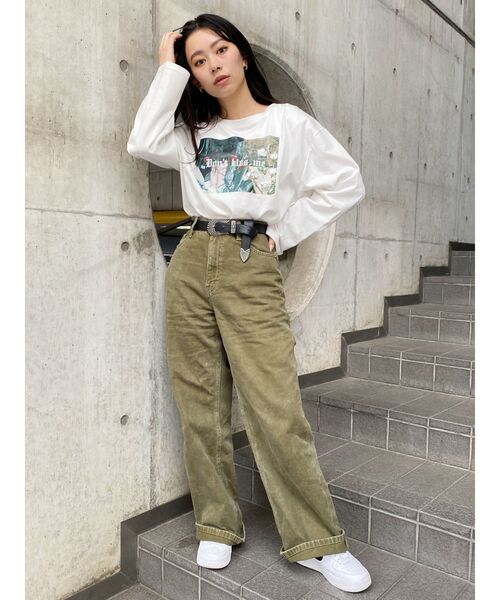 EVRIS（エヴリス）の「【AN&YURI×EVRIS】PHOTO L/S（Tシャツ/カットソー・レディース・ホワイト/ブラック/ピンク・FREE）」の7枚目の写真