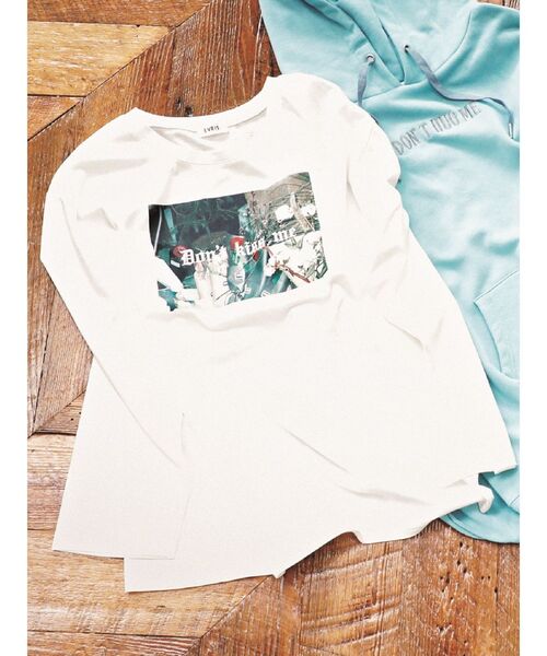 EVRIS（エヴリス）の「【AN&YURI×EVRIS】PHOTO L/S（Tシャツ/カットソー・レディース・ホワイト/ブラック/ピンク・FREE）」の10枚目の写真