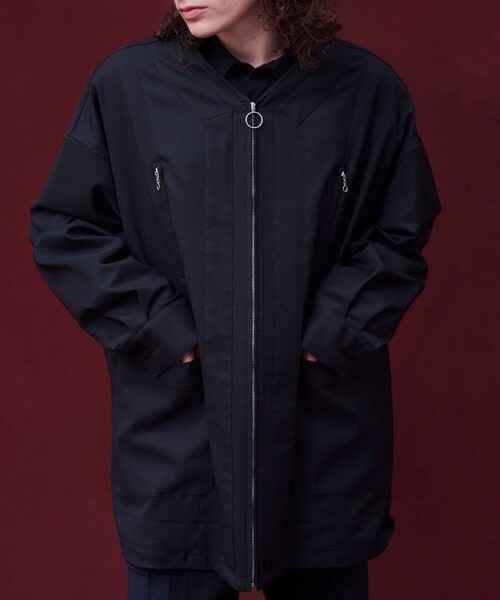 UNITED TOKYO（ユナイテッドトウキョウ）の「カラーレスフレームジップブルゾン（ブルゾン・メンズ・ブラック/ホワイト・1/2）」の12枚目の写真