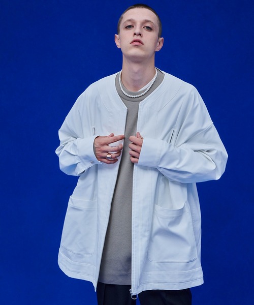 UNITED TOKYO（ユナイテッドトウキョウ）の「カラーレスフレームジップブルゾン（ブルゾン・メンズ・ブラック/ホワイト・1/2）」の2枚目の写真