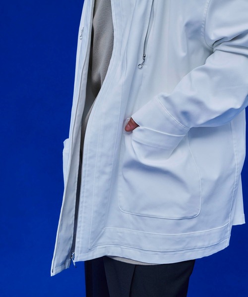 UNITED TOKYO（ユナイテッドトウキョウ）の「カラーレスフレームジップブルゾン（ブルゾン・メンズ・ブラック/ホワイト・1/2）」の20枚目の写真