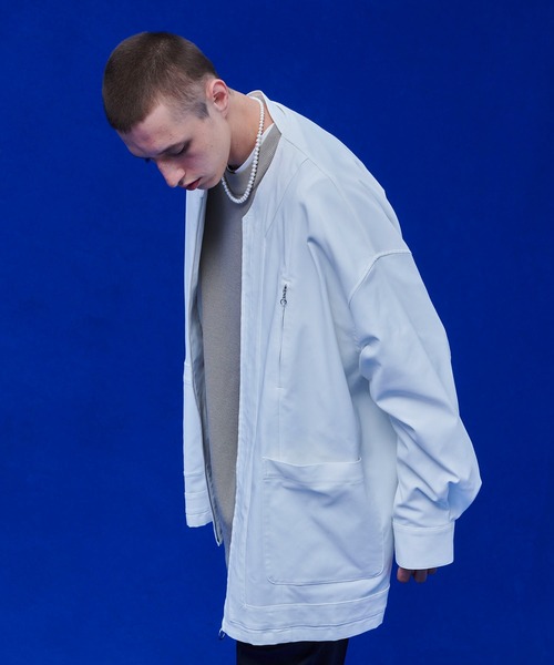 UNITED TOKYO（ユナイテッドトウキョウ）の「カラーレスフレームジップブルゾン（ブルゾン・メンズ・ブラック/ホワイト・1/2）」の15枚目の写真