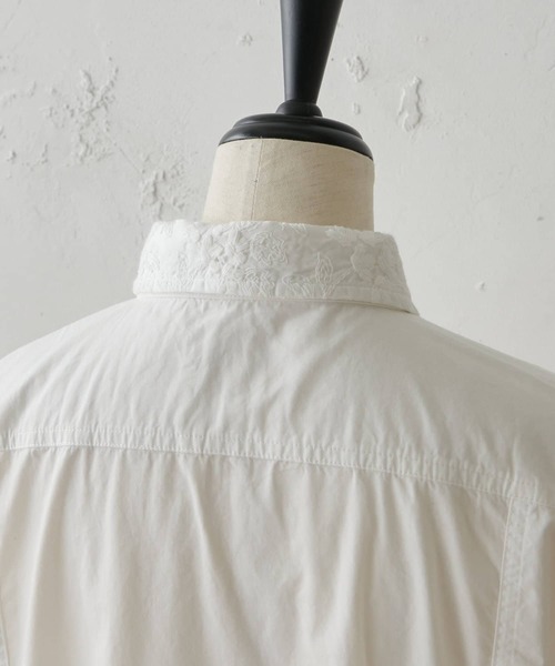 BEARDSLEY（ビアズリー）の「フラワー刺繍の襟は取り外し可能 刺繍衿シャツハオリ（シャツ/ブラウス・レディース・ホワイト/ネイビー・FREE）」の14枚目の写真