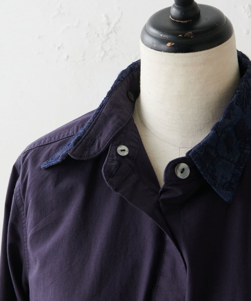 BEARDSLEY（ビアズリー）の「フラワー刺繍の襟は取り外し可能 刺繍衿シャツハオリ（シャツ/ブラウス・レディース・ホワイト/ネイビー・FREE）」の4枚目の写真