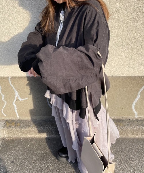 Mysa&Liina（ミーサリーナ）の「シャーリングゆるブルゾン（ブルゾン・レディース・ブラック/カーキ/アイボリー・M）」の15枚目の写真