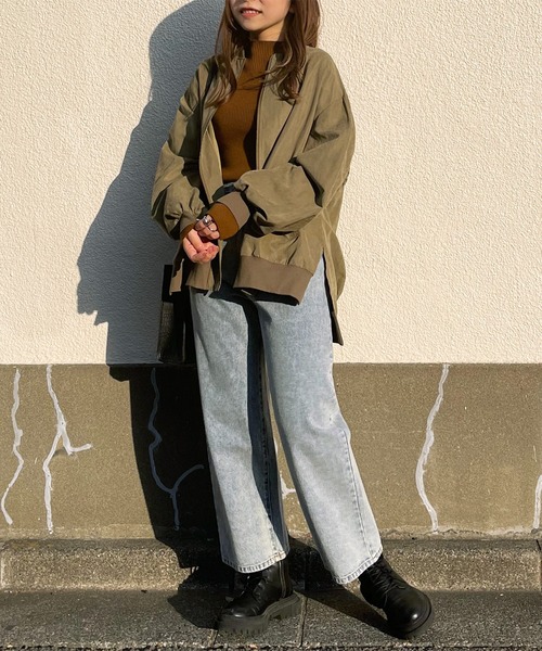 Mysa&Liina（ミーサリーナ）の「シャーリングゆるブルゾン（ブルゾン・レディース・ブラック/カーキ/アイボリー・M）」の11枚目の写真