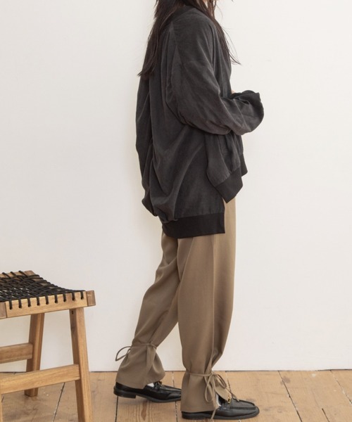 Mysa&Liina（ミーサリーナ）の「シャーリングゆるブルゾン（ブルゾン・レディース・ブラック/カーキ/アイボリー・M）」の21枚目の写真