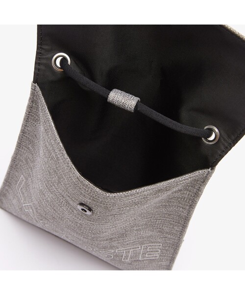 LACOSTE（ラコステ）の「ネオクロコシーズナル スマホネックポーチ（スマホグッズ・メンズ・グレー・FREE）」の2枚目の写真