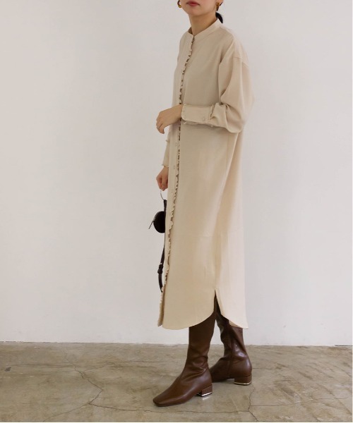 RANDA(ランダ)の「ニットレイヤードロングシャツワンピース(シャツワンピース・レディース・ブルー/ベージュ/グリーン・FREE)」の22枚目の写真