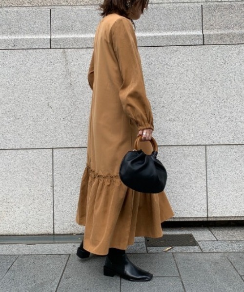 Chez toi(シェトワ)の「裏起毛×布帛切替ワンピース(ワンピース・レディース・ブラック/ベージュ/カーキ/ボルドー・FREE)」の22枚目の写真