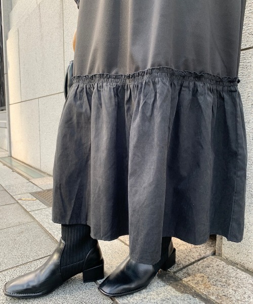Chez toi(シェトワ)の「裏起毛×布帛切替ワンピース(ワンピース・レディース・ブラック/ベージュ/カーキ/ボルドー・FREE)」の20枚目の写真
