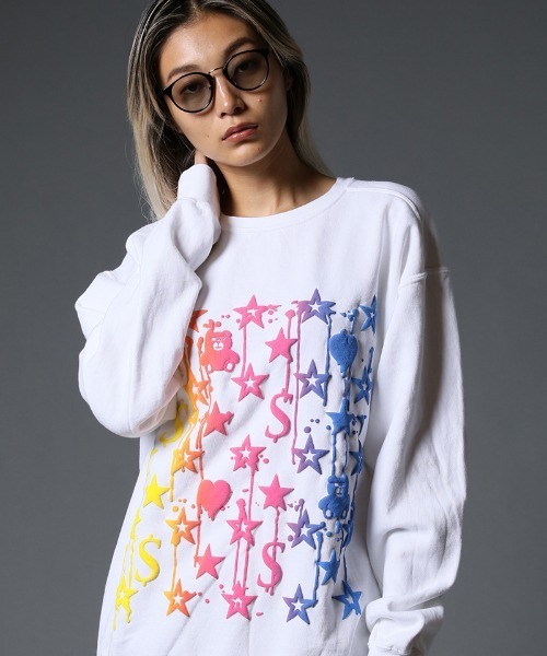 STUD MUFFIN（スタッドマフィン）の「msw1028-ピグメントダイコットン裏毛 スターグラムグラデーションフォームptスエットシャツ（スウェット・メンズ・ホワイト/チャコールグレー・2/4/3）」の2枚目の写真