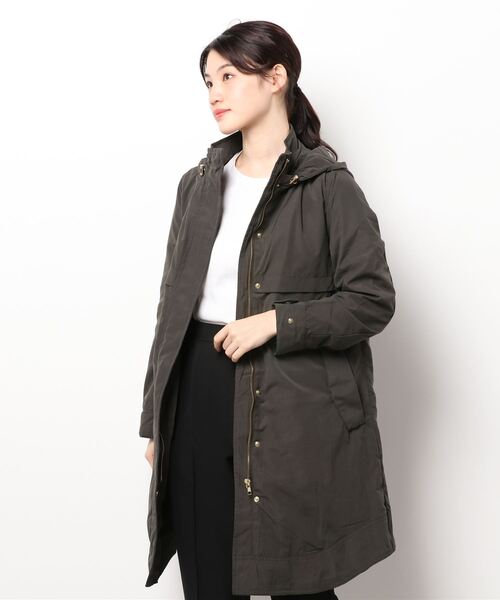 BELLUNA PLUS(ベルーナ)の「ライナー付ロング丈マウンテンパーカー(マウンテンパーカー・レディース・ネイビー/サンドベージュ/ダークカーキ・MEDIUM/LARGE/X-LARGE)」の15枚目の写真