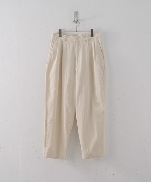 Alcindor Materials(アルシンダーマテリアルズ)の「bio processing tapered pants/バイオ加工テーパードパンツ(その他パンツ・メンズ・グレー/ナチュラル/ダークブルー・MEDIUM/LARGE)」の2枚目の写真
