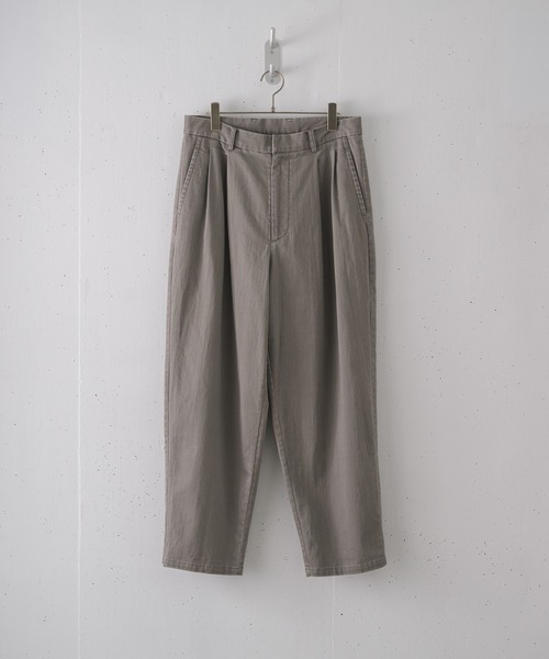 Alcindor Materials(アルシンダーマテリアルズ)の「bio processing tapered pants/バイオ加工テーパードパンツ(その他パンツ・メンズ・グレー/ナチュラル/ダークブルー・MEDIUM/LARGE)」の18枚目の写真