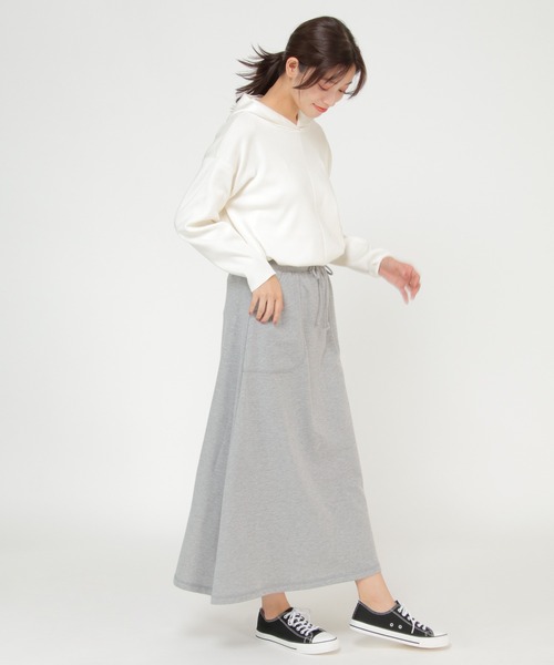 CONVERSE（コンバース）の「【WEB限定】CONVERSE コンバース 裏毛マキシスカート（スカート・レディース・ブラック/グレー/パープル・M/L）」の22枚目の写真