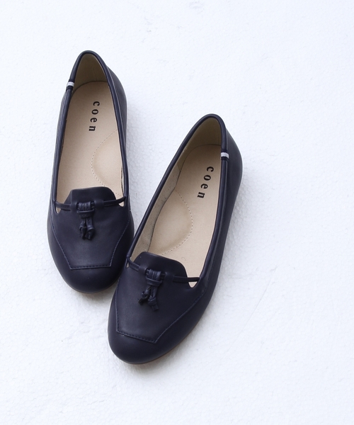 coen(コーエン)の「タッセルフラットシューズ(ドレスシューズ・レディース・ベージュ/ネイビー/ライトピンク・X-LARGE/LARGE/MEDIUM/SMALL)」の2枚目の写真