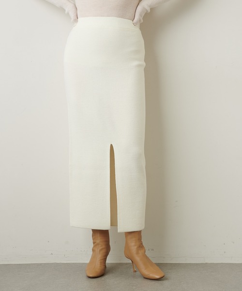 Whim Gazette(ウィムガゼット)の「ミラノニットタイトスカート(スカート・レディース・ネイビー/オフホワイト/ブラック・FREE)」の10枚目の写真