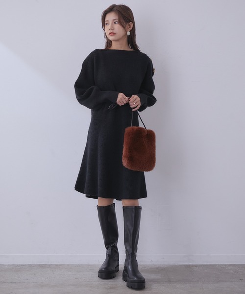 vis-`a-vis（ビサビ）の「【WEB限定】クラシカル肩釦ニットミニ丈ワンピース（ワンピース・レディース・レッド/キナリ/ブラック・M/S）」の14枚目の写真